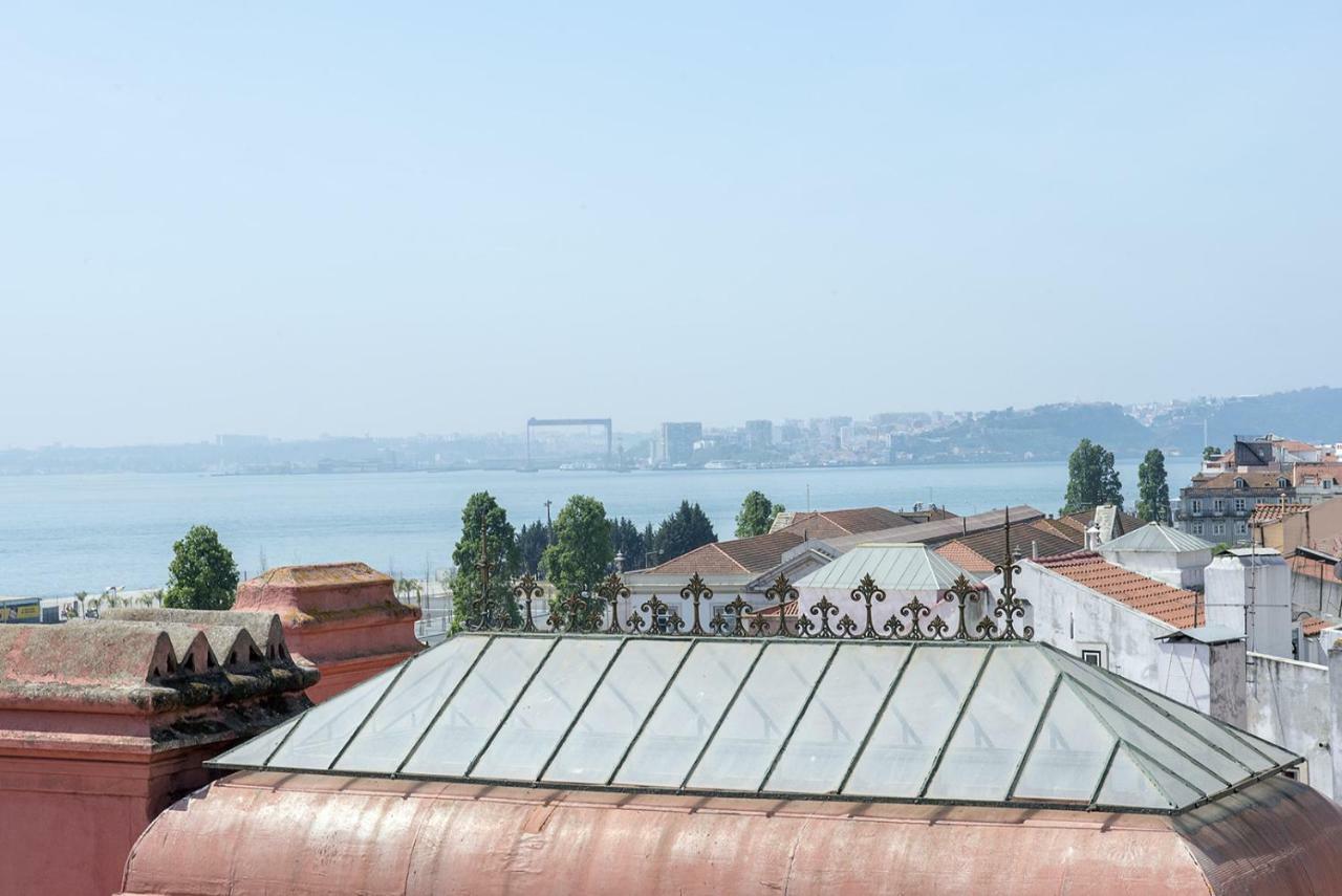 Localtraveling Alfama River View - Family Apartments Lisboa Exterior foto